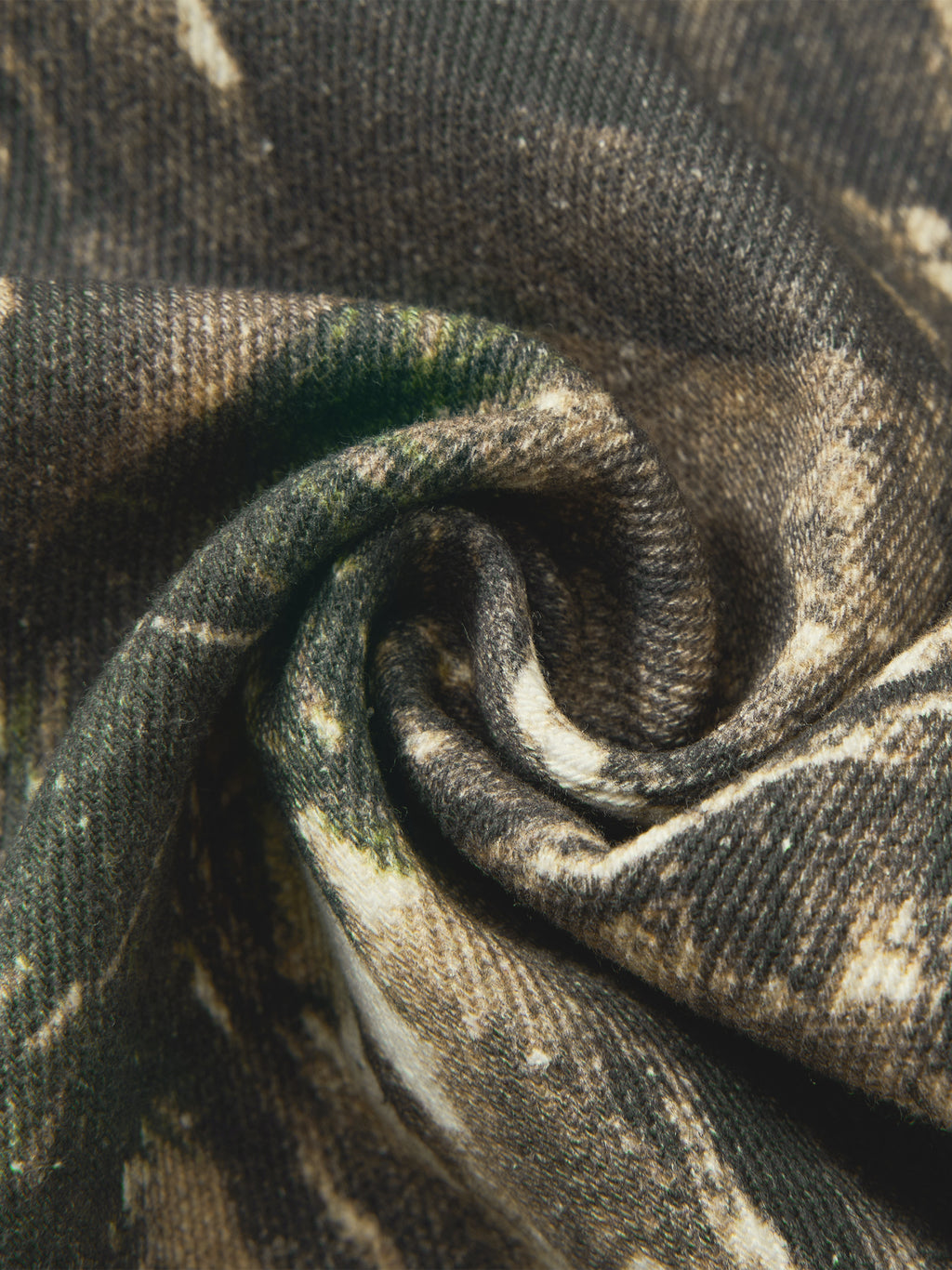 Men's Tree Camo Barrel Leg Pants